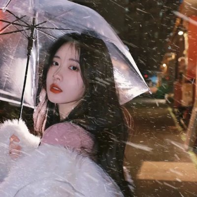 三姐妹的故事